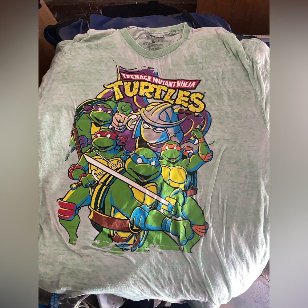 Ninja turtle graphic tee